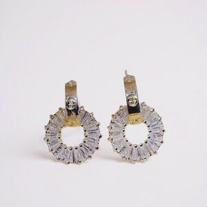 NEW 14K Gold Plated Diamond Circle Earrings with box